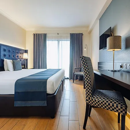 Otel Ax The Victoria 4*