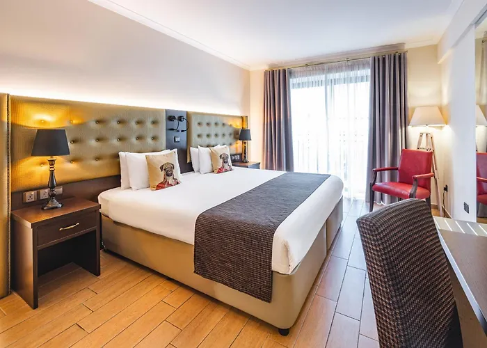 Otel Ax The Victoria 4*