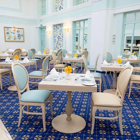 Ax The Victoria 4* Слима