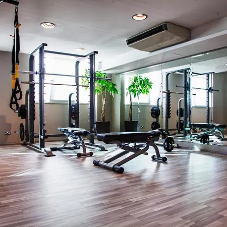 Ax The Victoria Hotel