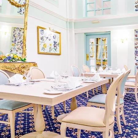 Ax The Victoria Sliema