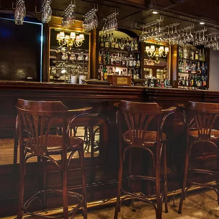 Otel Ax The Victoria 4*