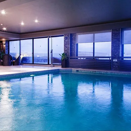 Ax The Victoria Hotel