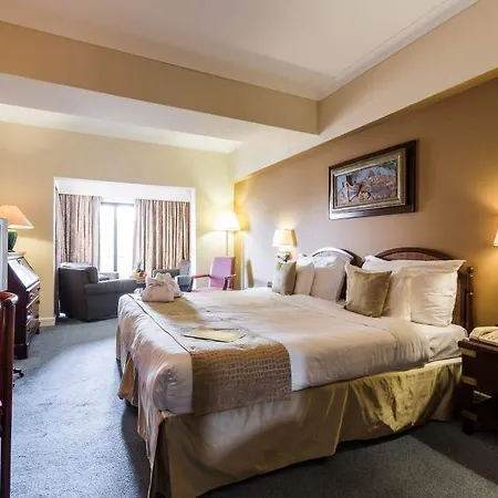 Ax The Victoria 4*