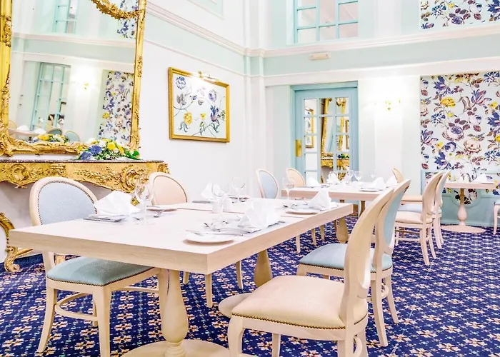 Ax The Victoria سليمة