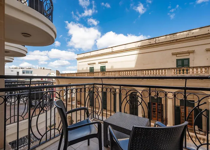 Ax The Victoria Hotel