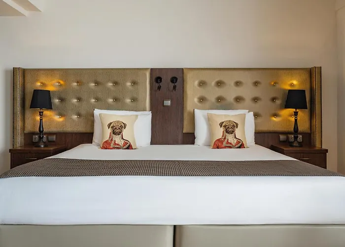 Ax The Victoria Σλιέμα