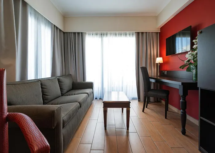 Hotel Ax The Victoria