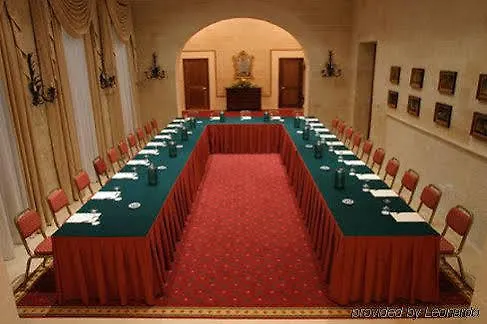 Ax The Victoria Hotel 4*