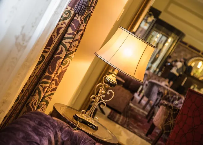 Ax The Victoria Hotel 4*