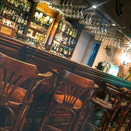 Ax The Victoria Hotel