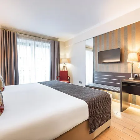 Ax The Victoria Hotel