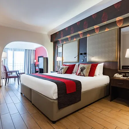 Ax The Victoria Hotel