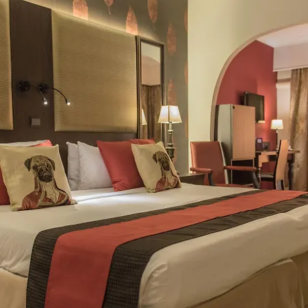 Ax The Victoria Hotel 4*