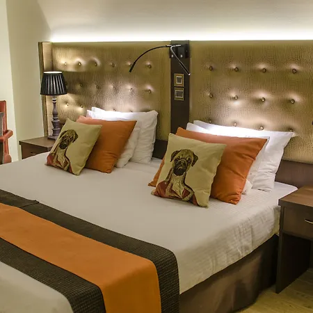 Ax The Victoria 4* Sliema